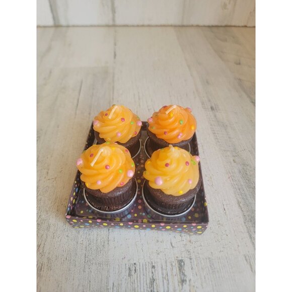 Orange icing cupcake bakery candle set Home decor - Picture 2 of 7